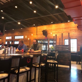 Albert G's Barbecue Tulsa Hills - Great atmosphere - Barbeque Near Me - Tulsa, Oklahoma