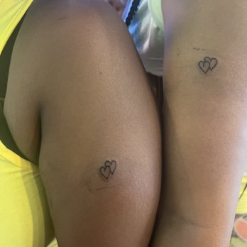 Sacred Heart Tattoo - My sister n cousin got hearts - Tattoo Near Me - Las Vegas, Nevada Sacred Heart Tattoo - My sister n cousin got hearts - Tattoo Near Me - Las Vegas, Nevada
