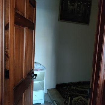 Heidar Baba - Prayer Room - Middle Eastern Near Me - Pasadena, California