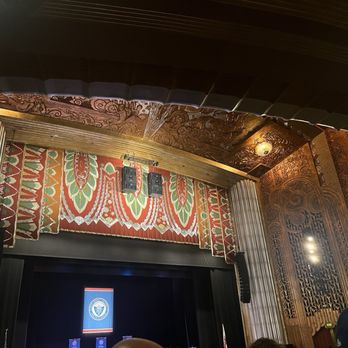 Paramount Theatre-Oakland - Stage - Performing Arts Near Me - Oakland, California Paramount Theatre-Oakland - Stage - Performing Arts Near Me - Oakland, California