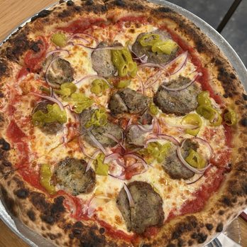 Buxton’s Pizza - Buck - Food Trucks Near Me - Derry, New Hampshire