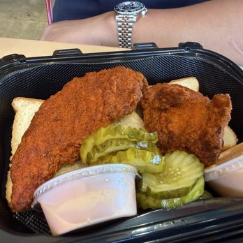 Dave's Hot Chicken - Chicken Temders - Chicken Shop Near Me - Artesia, California Dave's Hot Chicken - Chicken Temders - Chicken Shop Near Me - Artesia, California