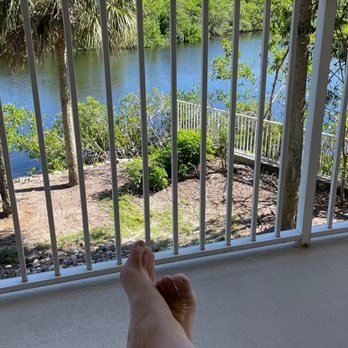 DoubleTree Suites by Hilton Hotel Naples - Hotels Near Me - Naples, Florida DoubleTree Suites by Hilton Hotel Naples - Hotels Near Me - Naples, Florida