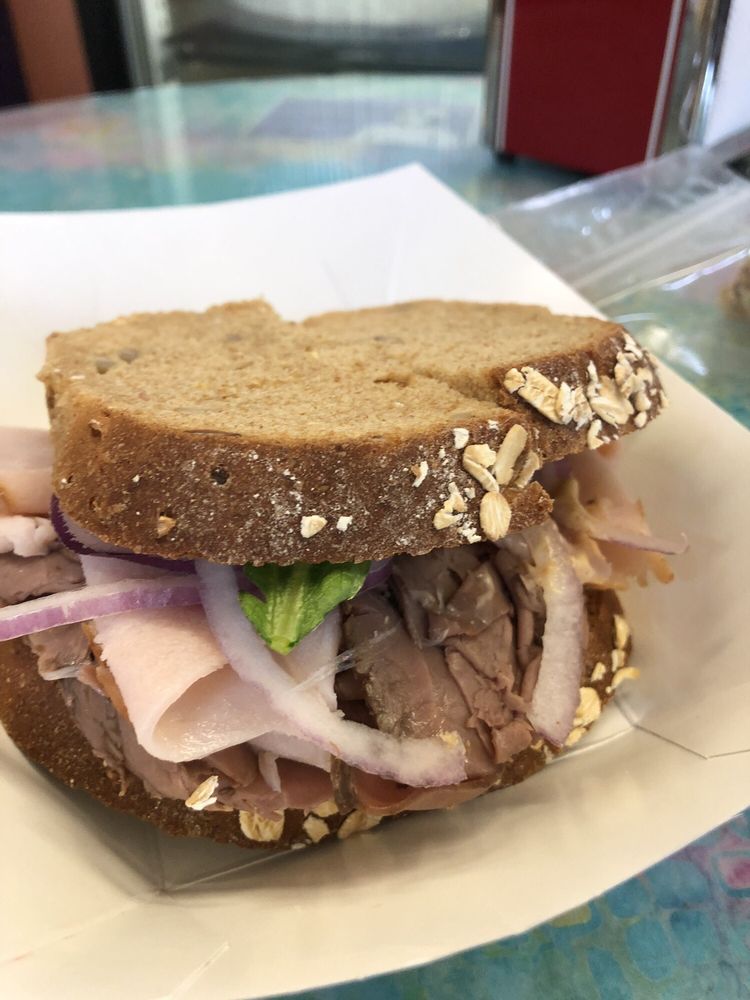 THE BREAD BASKET 109 Photos & 186 Reviews 1819 Maxwell Ave