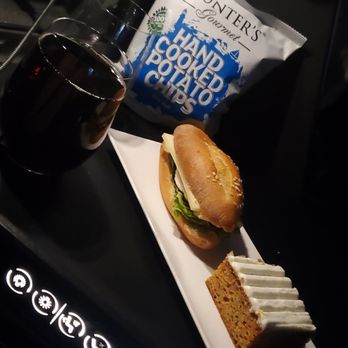 Turkish Airlines - Chicken and Emmental Cheese Sandwich, Carrot Cake, Chips, Red Wine - Airlines Near Me - San Francisco, California