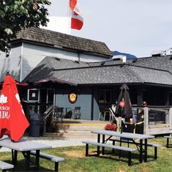 Dewdney Pub - Patio
