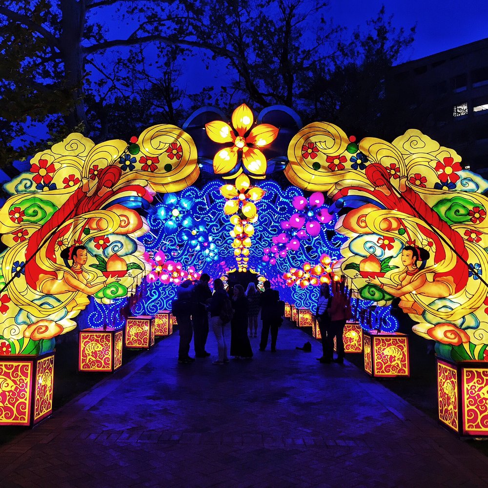 Franklin Square - Lantern Fest is a must! - Parks Near Me - Philadelphia, Pennsylvania Franklin Square - Lantern Fest is a must! - Parks Near Me - Philadelphia, Pennsylvania