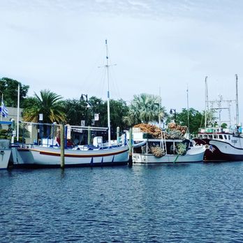 Sponge Docks - Gift Shops Near Me - Tarpon Springs, Florida