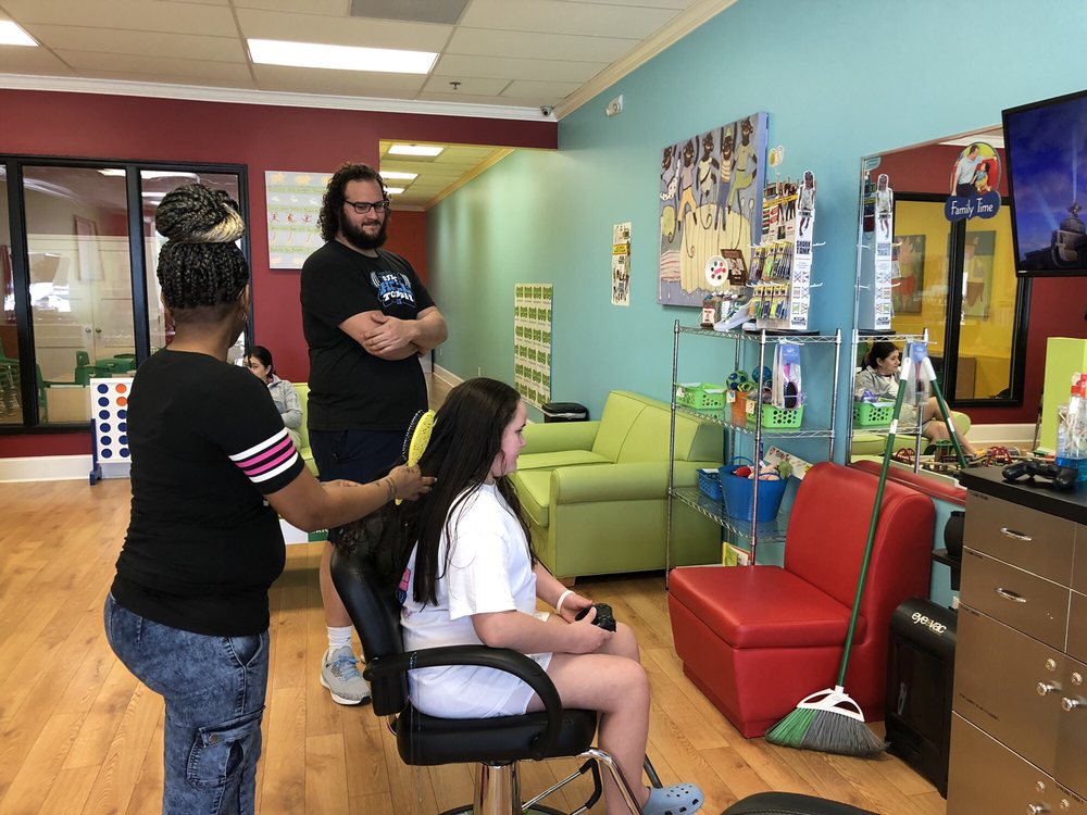 PIGTAILS & CREWCUTS HAIRCUTS FOR KIDS 10 Reviews 7721 N Kings Hwy, Myrtle Beach, SC Yelp