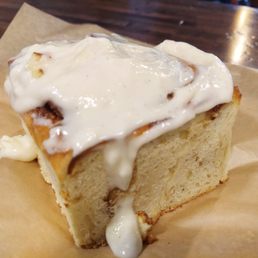 Large Cinnamon Roll
