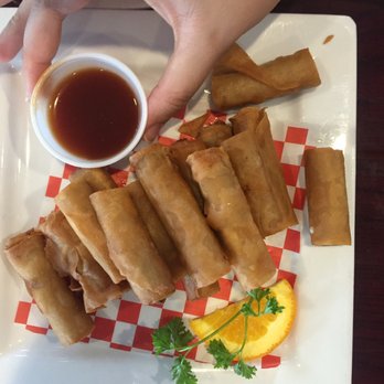 Hong Ning Restaurant - Egg rolls. Decent! I think they're frozen ones and they didn't come out hot, but it's good enough. - Filipino Near Me - Carol Stream, Illinois Hong Ning Restaurant - Egg rolls. Decent! I think they're frozen ones and they didn't come out hot, but it's good enough. - Filipino Near Me - Carol Stream, Illinois