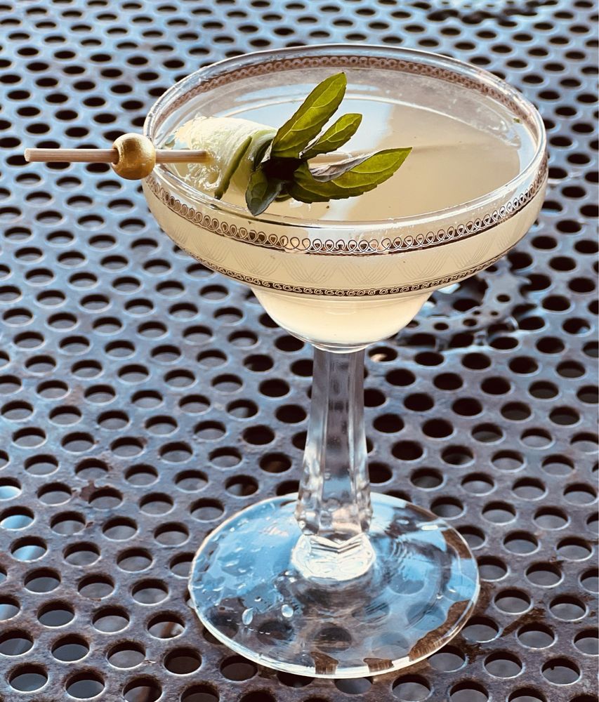 Storm King Distilling Company Logo