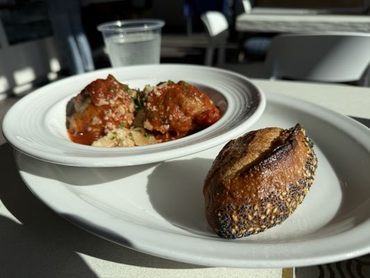 Spiro's Mediterranean Cuisine by null