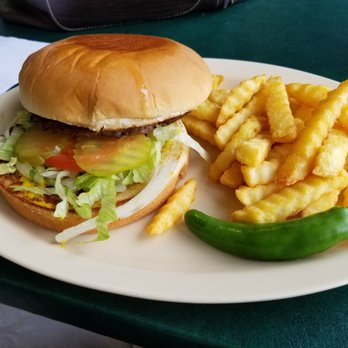 Gyro's Drive Inn - Gyroburger basket - American Near Me - San Antonio, Texas
