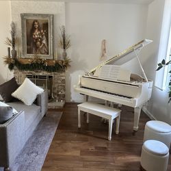 Stilwell Pianos - My Beautiful piano from Stilwell