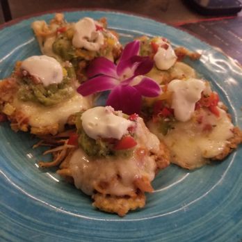 Bad Habits - Appetizer... The nachos, which could have been more to be honest... Not 5 pieces. - Lounges Near Me - Astoria, New York