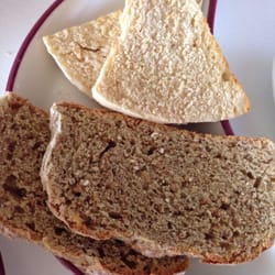 Shelleven Guest House - Delicious fresh bread