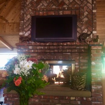 Alpenhorn Bed & Breakfast - Main lounge - Big Bear Lake, CA