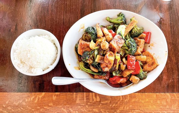 Fat Dragon Chinese Kitchen and Bar by null