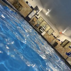 Holiday Inn Express & Suites Alamosa - Loved this indoor pool temperature was just right.
