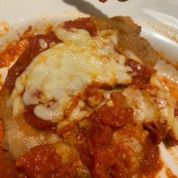 Buca di Beppo Italian Restaurant - Chicken Parmigiana - Italian Near Me - Indianapolis, Indiana Buca di Beppo Italian Restaurant - Chicken Parmigiana - Italian Near Me - Indianapolis, Indiana