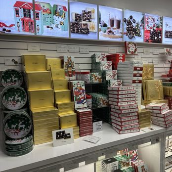 See's Candies - Chocolate boxes - Candy Stores Near Me - San Diego, California See's Candies - Chocolate boxes - Candy Stores Near Me - San Diego, California