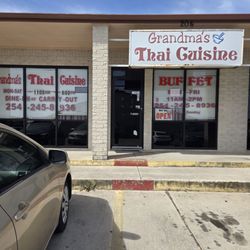 Grandma's Thai Cuisine - Front entrance