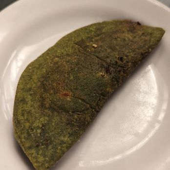 Cantina Riviera - Quesadilla de Chaya - Dive Bars Near Me - México, D.F., DIF