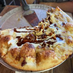Bbq chicken & bacon drizzled with ranch