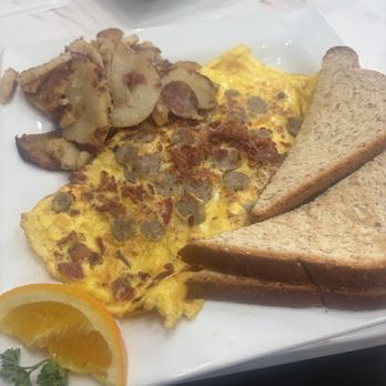 Keke's Breakfast Cafe - Protein omelette - Breakfast & Brunch Near Me - Nashville, Tennessee