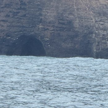 Capt Andy's - Sea caves - Boat Tours Near Me - Ele'ele, Hawaii