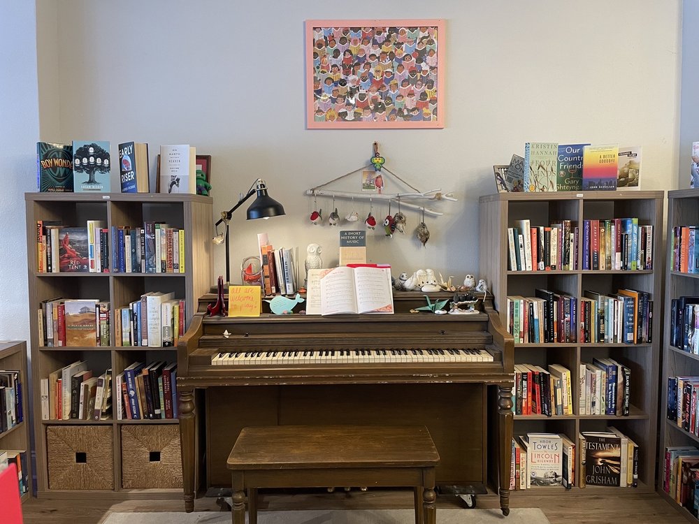 JOYBIRD BOOKS Updated August 2024 32 Photos & 10 Reviews 3018