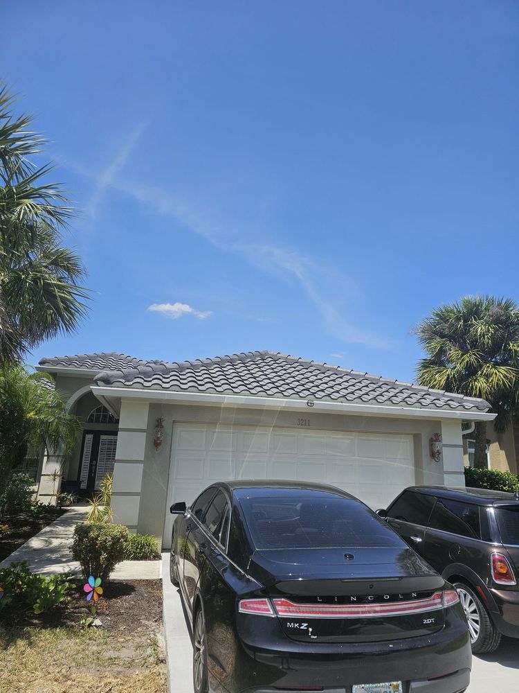 Slide of Roofing & Reconstruction Contractors of America