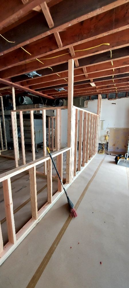 Slide of Vanderhoff Construction