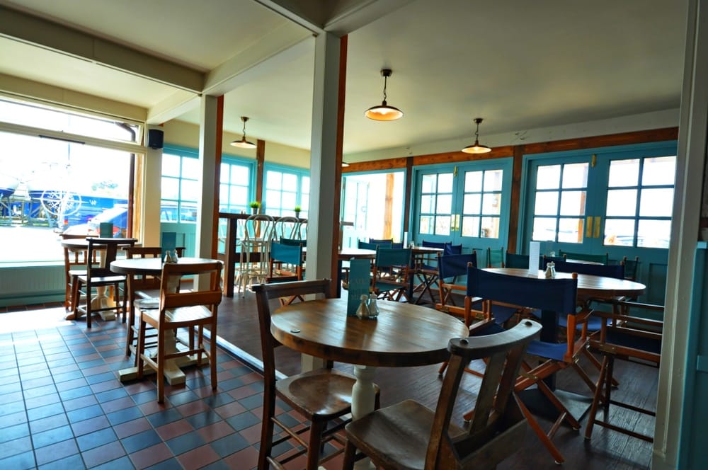 THE BOAT HOUSE CAFE Updated September 2024 Swanwick Marina