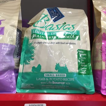 Petco - Blue Buffalo Limited Ingredients for small dogs. It's good for my pug! - Pet Stores Near Me - Federal Way, Washington Petco - Blue Buffalo Limited Ingredients for small dogs. It's good for my pug! - Pet Stores Near Me - Federal Way, Washington