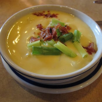 Bob Evans - Cheddar Baked Potato soup - American Near Me - Hermitage, Pennsylvania