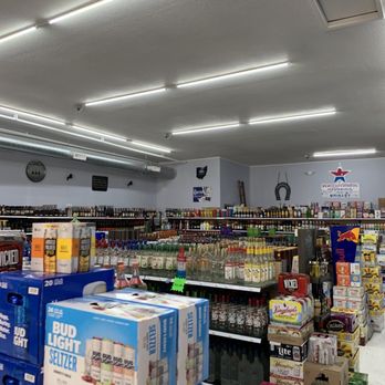 Partee Shop - Inside - Beer, Wine & Spirits Near Me - Van Wert, Ohio