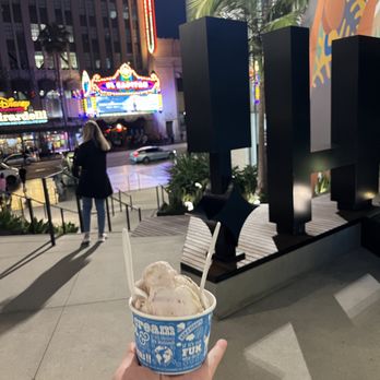 Ben & Jerry’s - strawberry cheesecake ice cream (2 scoops) - Ice Cream & Frozen Yogurt Near Me - Los Angeles, California