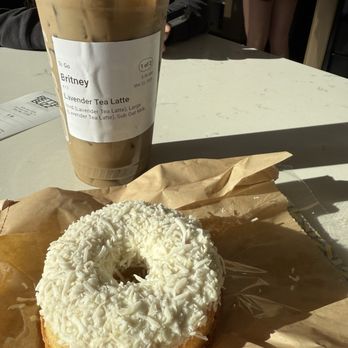 Better Buzz Coffee Costa Mesa - Lavender Tea Latte and Coconut Gluten Free Keto donut - Coffee & Tea Near Me - Costa Mesa, California