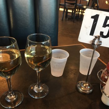 Barro's Pizza - Refused to give us a glass for water even though we bought pizza and wine. They only offered plastic cups. - Pizza Near Me - Glendale, Arizona Barro's Pizza - Refused to give us a glass for water even though we bought pizza and wine. They only offered plastic cups. - Pizza Near Me - Glendale, Arizona