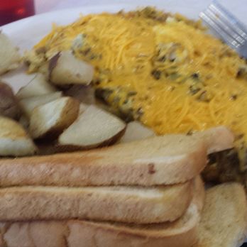 Little Anthony's Diner - Car show and good food . - American Near Me - Tucson, Arizona