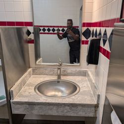 Becks Prime - Restroom
