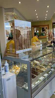 Gelateria La Carraia by null