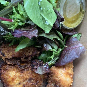 Oswald - Fried chicken and mixed greens - New American Near Me - Santa Cruz, California Oswald - Fried chicken and mixed greens - New American Near Me - Santa Cruz, California