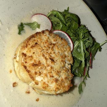 Moxies - Crabcake - New American Near Me - Fort Lauderdale, Florida