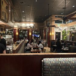 Paesanos - Sitting area