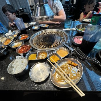 Mr Kimchi - Randhurst - Korean Near Me - Mount Prospect, Illinois