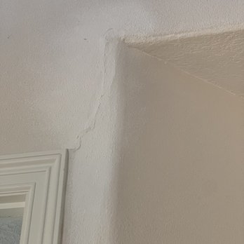Indigo Construction - Before repair. - Drywall Installation & Repair Near Me - Tualatin, Oregon