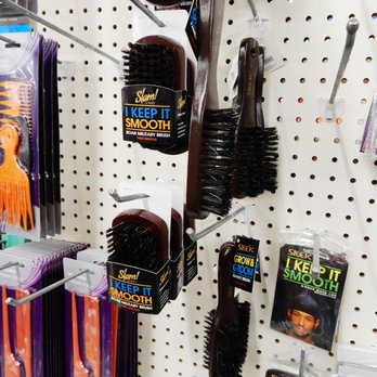 Dollar Tree - Dollar Tree, Easton, MD -- Beauty (those handle-less brushes are really useful!) - Discount Store Near Me - Easton, Maryland Dollar Tree - Dollar Tree, Easton, MD -- Beauty (those handle-less brushes are really useful!) - Discount Store Near Me - Easton, Maryland